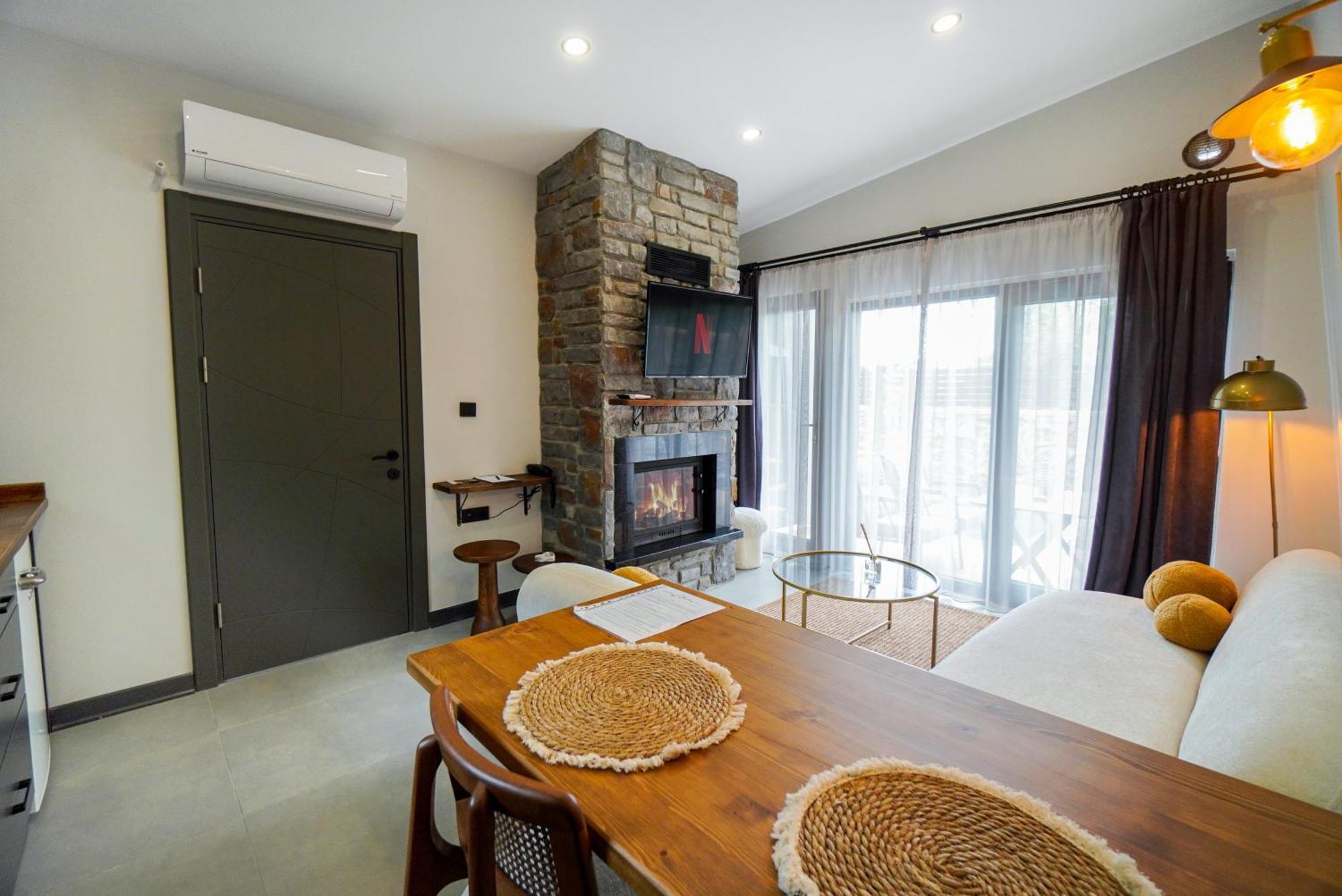Vital Home Sapanca Isitmali Havuzlu Villa&Bungalov Buitenkant foto