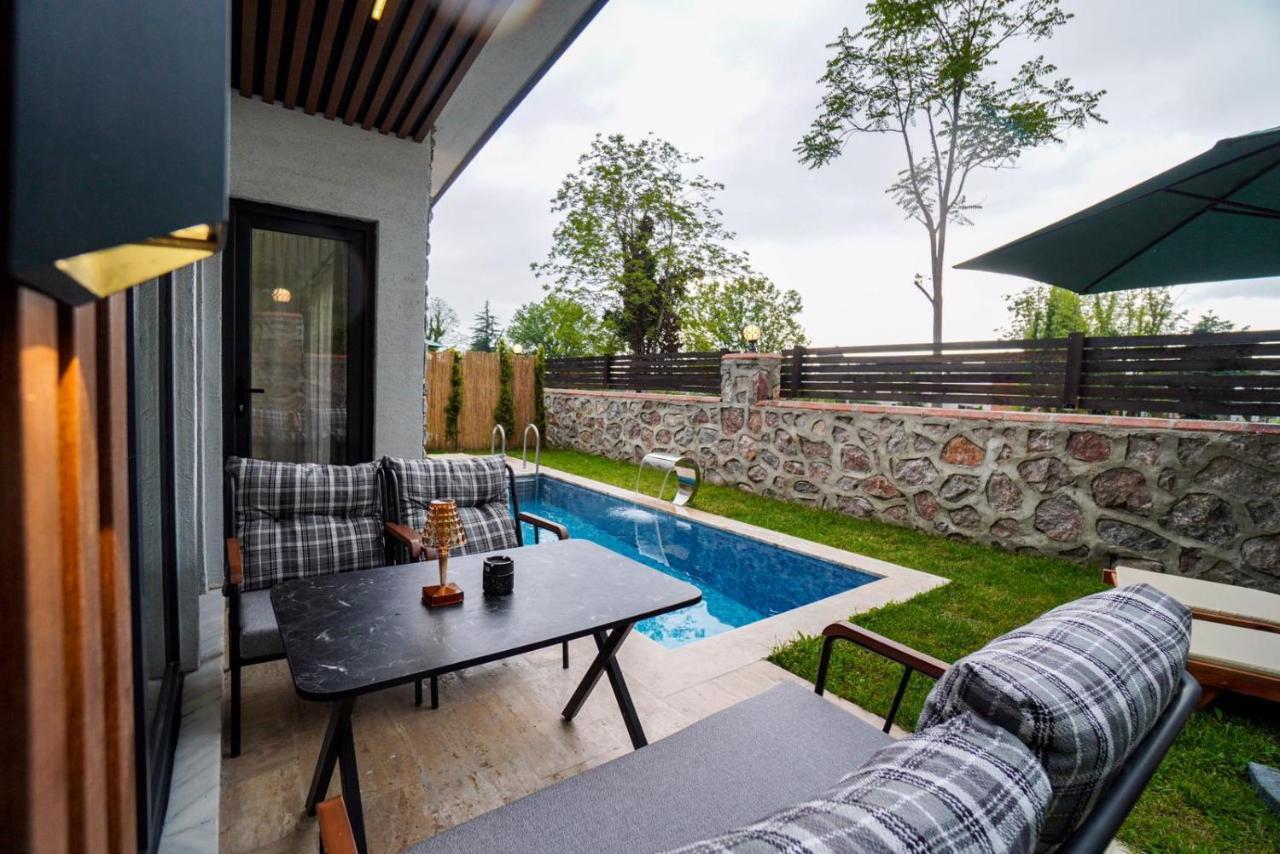 Vital Home Sapanca Isitmali Havuzlu Villa&Bungalov Buitenkant foto