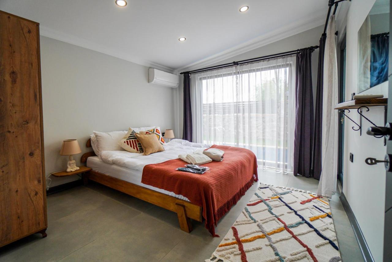Vital Home Sapanca Isitmali Havuzlu Villa&Bungalov Buitenkant foto