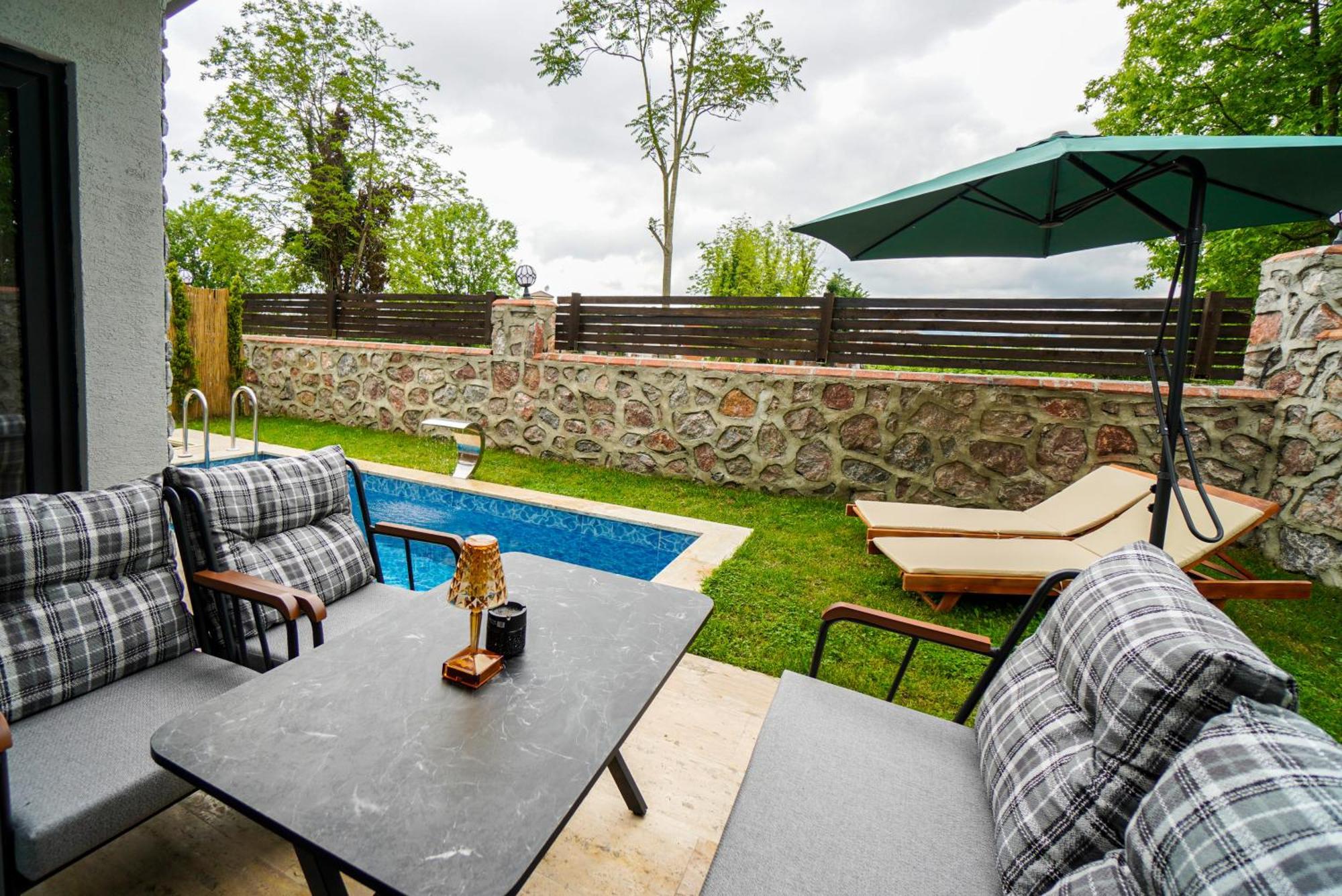 Vital Home Sapanca Isitmali Havuzlu Villa&Bungalov Buitenkant foto